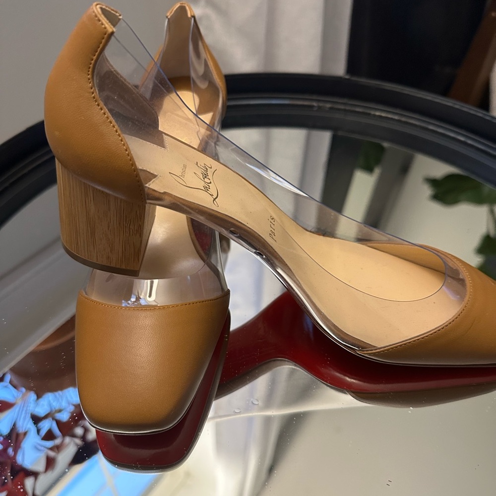 Christian Louboutin Grandola Pumps Red Sole Camel Leather/Shoes 39